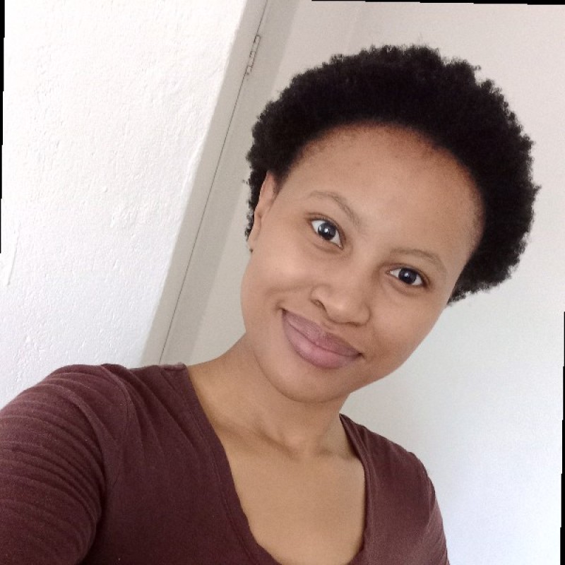 Pinky Ndlazi